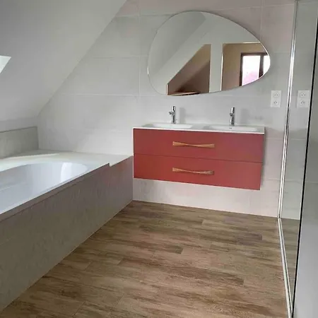 Belle Maison Spacieuse Avec Grand Jardin Vakantiehuis *